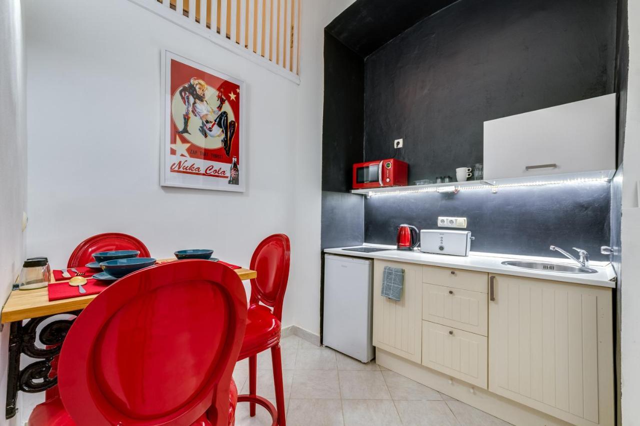 Little Cola Apartment In Dohany Street With Ac Budapest Kültér fotó