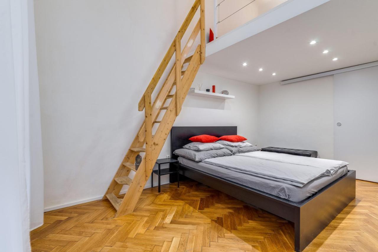 Little Cola Apartment In Dohany Street With Ac Budapest Kültér fotó
