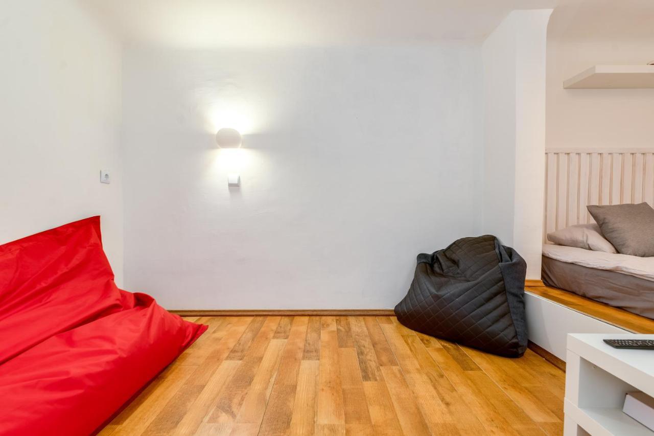 Little Cola Apartment In Dohany Street With Ac Budapest Kültér fotó